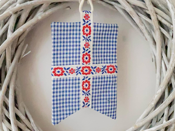 Wimpel mit Kreuz - ITH-Stickdatei
